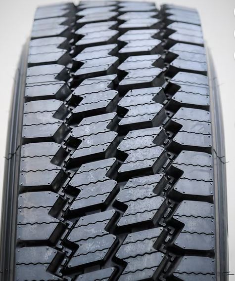 EVOLUX EAR202 12/126M (14PLY) HW GIND - 225/70R19.5